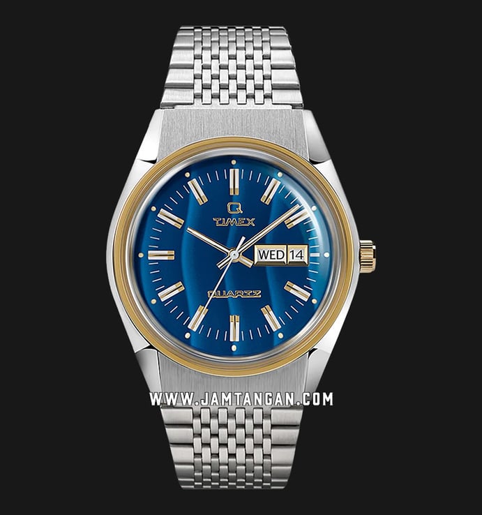 Timex Q Reissue TW2T80800 Falcon Eye Blue Dial Stainless Steel Strap