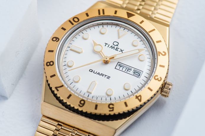 Timex Q TW2U95800 Silver Dial Gold Stainless Steel Strap